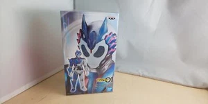 Figura Kamen Rider Zero One Balkan Disparando Lobo - Imagen 1 de 6
