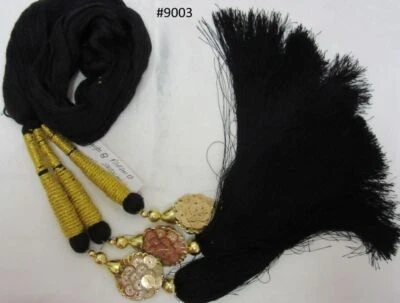 Trenza de pelo Parandi de hilo negro de diseñador indio Paranda 998 9004  Foto 1 de 4