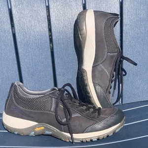 Dansko Shoe Womens 39 Paisley Sneaker 8.5 Gray Leather Comfort Vibram Waterproof - Picture 1 of 16