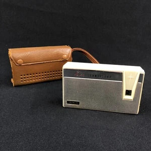 Radio Transistores Trancel Seis Modelo T-11 con Estuche de Cuero De Colección Japón - Funciona - Imagen 1 de 14