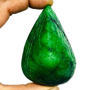 674.2 Cts Natural Carved Emerald Stunning Green Rare Huge Magnificent Gemstone - Picture 1 of 13