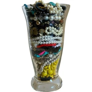 Mystery verschiedene Schmuckdose alle tragbar Gold Silber bunt 4,13 Pfund Glas - Bild 1 von 14