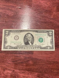 1976 $2 Two Dollar Bill US Note B26235423A - Picture 1 of 2