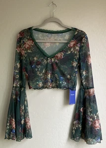 NUEVO CON ETIQUETAS Blusa Top Floral Manga Campana Transparente Hada Capricho Goto Mediana Delicada Encaje - Imagen 1 de 13