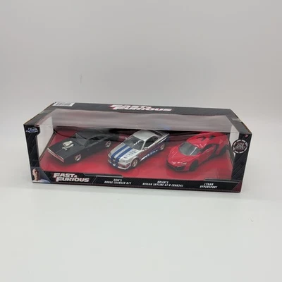 Paquete de 3 vehículos fundidos a presión 1:32 con licencia de Rápido y Furioso Dodge Nissan Hypersport Foto 1 de 4