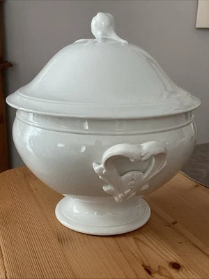 Antike Keramik Terrine Herzterrine, Sarreguemines et Digoin, ab 1920 - Bild 1 von 4