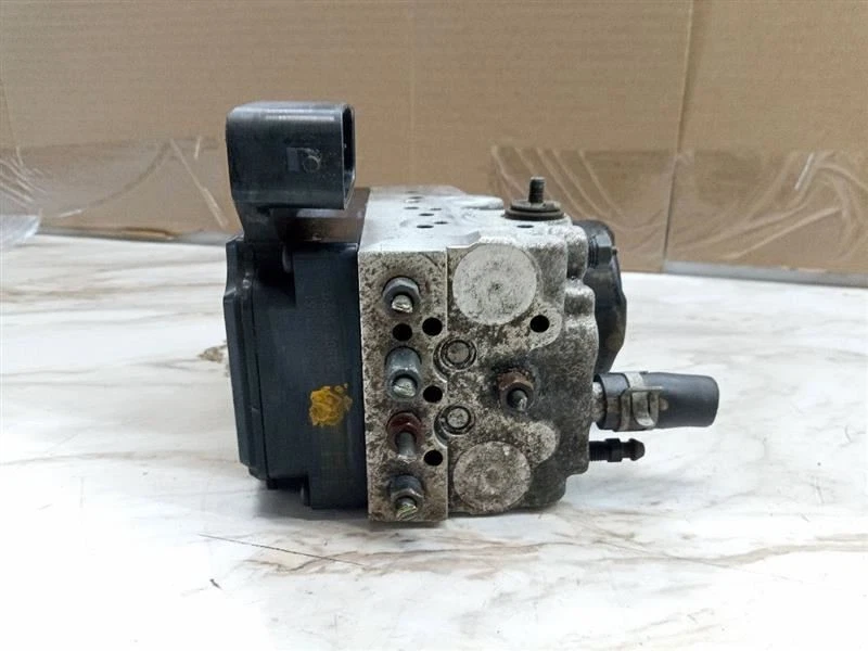 Módulo de control de bomba abs LEXUS ES300 2002-2003 44540-33061 Foto 1 de 4