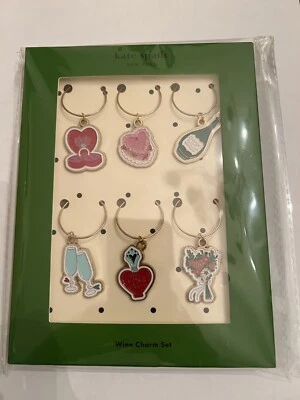 Juego de 6 dijes de vino para lanzar pasteles de boda Kate Spade New York, nuevo en paquete Foto 1 de 4