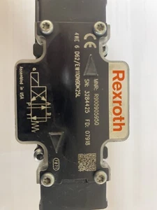 rexroth hydraulic valve. 4WE6D62/ EW110N9DK25L - Picture 1 of 3