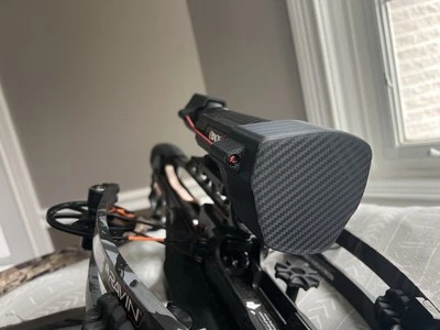 Burris Oracle X Tapas de mira telescópica impresas en 3D y paquete de herramientas de instalación de tapa de batería Foto 1 de 4