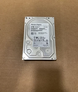 Disco duro interno Western Digital HUS726T4TALA6L4 4 TB DC HC310 SATA 3,5" - Imagen 1 de 3