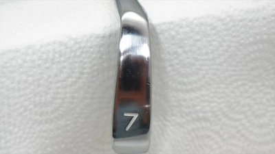 Vega Mizar Plus 7 Iron Regular Flex Vega Graphite 0943021 Good HB2-5-79 - Image 1 of 4