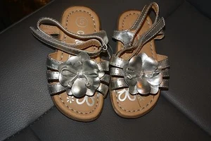 Circo Target Brand Silver Flower Sandals Shoes Toddler Girl Size 5 New No Tags - Picture 1 of 7