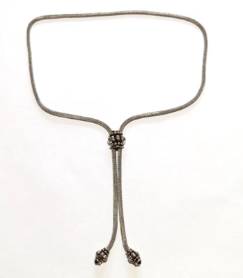 Collar Lariat Colgante Malla Tono Plata 36" Largo Cabujones Negros Foto 1 de 4