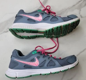 Size 8.5 - Nike Revolution 2 Graphite Pink Mint - Picture 1 of 11