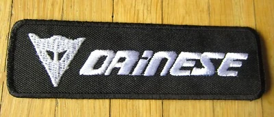 Aufnäher / Aufbügler/ Patch: DAINESE - Logo A - schwarz / weiss - Rar!