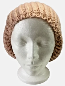Women's Forever 21 Knit Beanie Hat Peach With Gold Thread One Size Warm - Picture 1 of 6