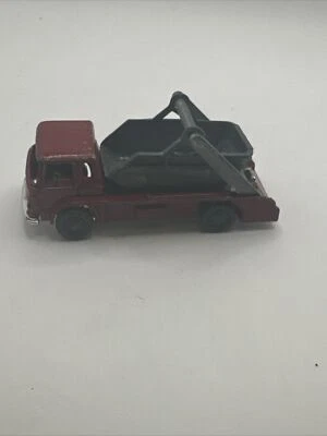 Husky Corgi  Bedford Skip Truck Excellent Condition 1963 vintage diecast toy car - Image 1 of 4