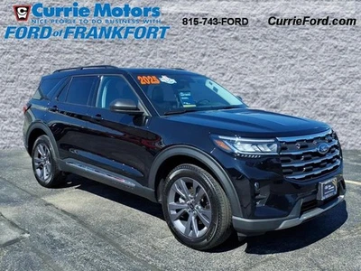2025 Ford Explorer Active - Image 1 of 4