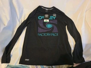 Oakley Black long sleeved Hydrolix Water Repellent shirt Large Factory Pilot - Picture 1 of 5