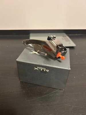 NOS Shimano XTR FD-M950 3x8s Front Derailleur MTB Low Clamp 31.8 Top Pull NEW - Image 1 of 4