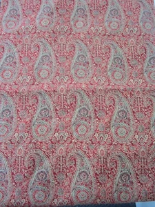 Pottery Barn Cotton Table Runner 18" x 108" Red + Gold Paisley - Picture 1 of 5