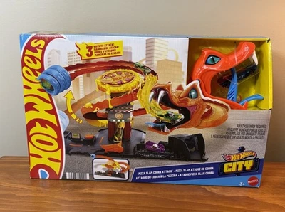 Hot Wheels Cobra Pizza Attack – City Playset with Car, Netflix Let’s Race Series - Image 1 of 4