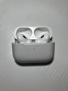 Wireless Earbuds With Noise Cancellation & Quality Stereo Audio!!!!!!!!!! - Picture 1 of 7