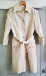 Killer Vintage Forecaster of Boston Ivory Belted Trench Coat - Size 7/8 - Picture 1 of 8