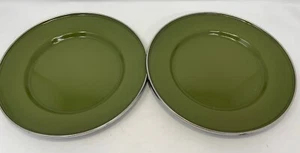 Crate and Barrel Olive Green Enamelware Dinner Plates Set of 2 Metal 10.25 in - Picture 1 of 8