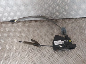 Serrure Fermeture Porte Arrière Droite - RENAULT ESPACE V (5) - Réf : 805002920R - Picture 1 of 4