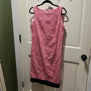 Talbots Dress Size 8 Pink and Ivory Design with Navy Blue Trim - Picture 1 of 14