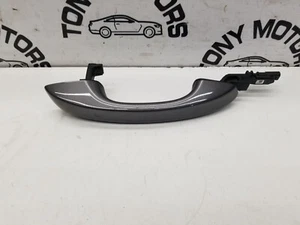 VAUXHALL ASTRA L 2023 MANIJA DE PUERTA EXTERIOR DELANTERA DERECHA LADO CONDUCTOR EN GRIS EVL - Imagen 1 de 9