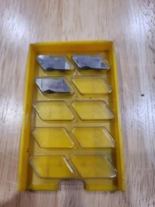 NG3125R KC810 Neu 3 Stück. Kennametal Hartmetall-Nuteinsätze - Bild 1 von 2