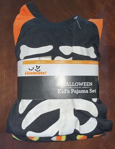 NWT Way To Celebrate Halloween Kids Pajama Set Size Small (6-7) Glow In The Dark - Picture 1 of 3