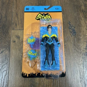 Modellino Nightwing Comic McFarlane Toys DC Retro Wave 10 Batman 1966 - Foto 1 di 2