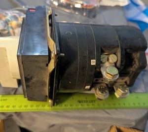 Entrelec VY200 600v 200 Amp AC DC WITH Panel Mount Switch 9801159 9" LONG SWITCH - Picture 1 of 11