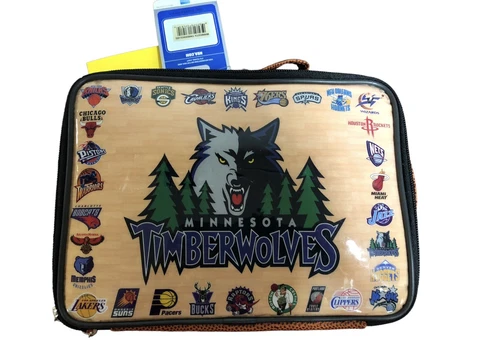 Minnesota Timberwolves, 2004 NBA Travel Pouch Bag Trading Cards Ultra Rare NEW Cover