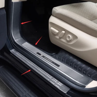 Carbon Fiber Door Sill Scuff Welcome Pedal For TOYOTA Land Cruiser LC300 23-2025 — 第 1/4 张图片
