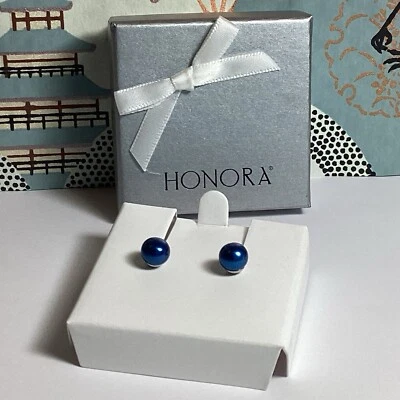 PENDIENTES DE PERLAS CULTIVADAS AZUL HONORA DK CAJA DE REGALO DE ACERO INOXIDABLE ESPALDA FELIZ Foto 1 de 4