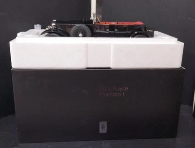 1/18 KYOSHO: Rolls-Royce Phantom 1 Black - Image 1 of 4