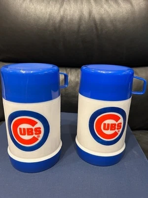 💥2 Vintage Chicago Cubs MLB Promo MILK'S A HIT Beverage Thermos Cooler Cup💥 - Image 1 of 4