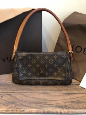 Autêntica bolsa satchel Louis Vuitton marrom monograma mini envelope looping - Imagem 1 de 4