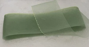 Trenza de crinolina de 4"" de ancho MILLINERY VERDE CLARO • 4 yardas pieza - Imagen 1 de 1