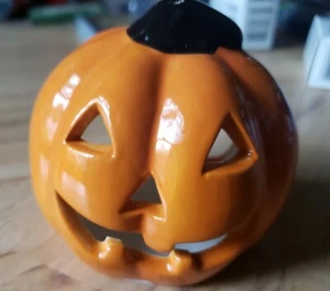 Halloween PUMPKIN Tealight Candle Holder. Free Shipping. Fast Shipping - Picture 1 of 3