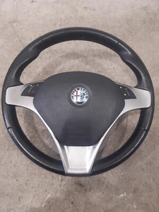VOLANTE COMPLETO ALFA ROMEO 2010 D6092790393 - Foto 1 di 7