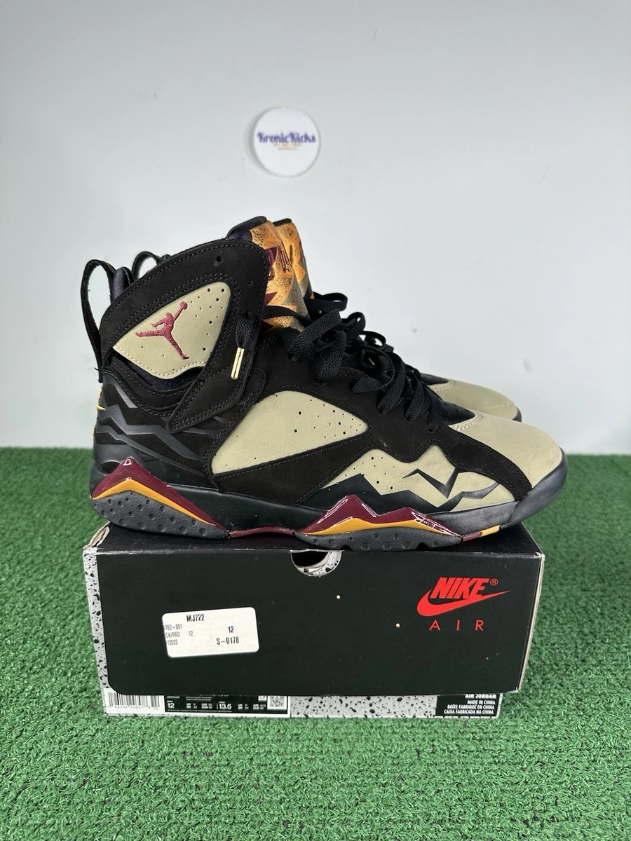 新品未使用品NIKE AIR JORDAN 7 RETRO OLIVE 28.5 Nike Air Jordan 7 Retro 