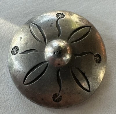 Broche ancienne « Bouclier » - Étain - Photo 1/3