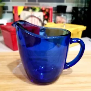 Vintage Anchor Hocking Blue Glass Creamer Pitcher - Royal Sapphire - 10oz - Picture 1 of 10