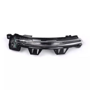 For VOLVO V60 S60 S90 V90 Driver RH Side Side Mirror Turn Signal Lamp 31498602 - Picture 1 of 4